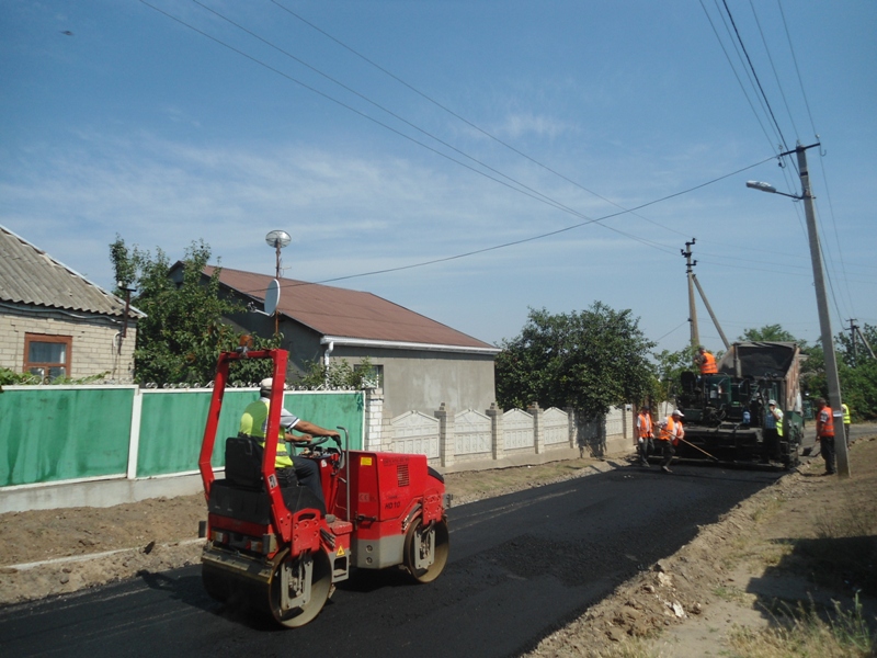 В Заводском районе проводят капитальный ремонт дорог